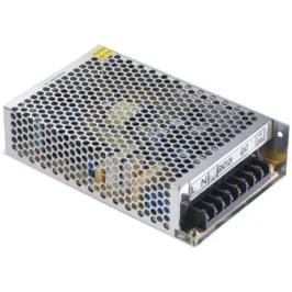 Fuente switching interna de 12V y 5A