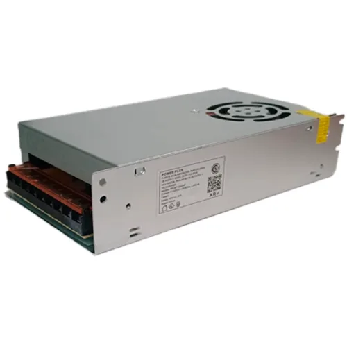 Fuente switching interna de 12V y 20A